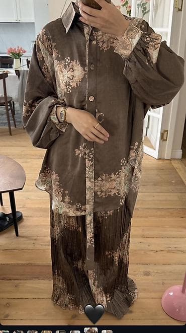 мужской рубашки: Костюм женский из двух предметов: рубашка оверсайз + широкие — 2