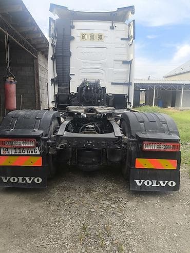 Тягач, Volvo, 2018 г., Шторный — 9