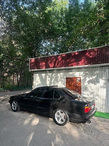 srv 2: BMW 5 series: 1992 г., 2 л, Механика, Бензин, Седан — 10