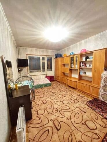 квартира без ремонта купить: 1 комната, 36 м², 106 серия, 4 этаж, Старый ремонт — 5