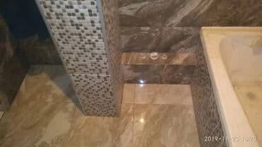 раковина с тумбой для кухни: Ванная комната с отделкой и сантехникой. - Стандартная акриловая — 7