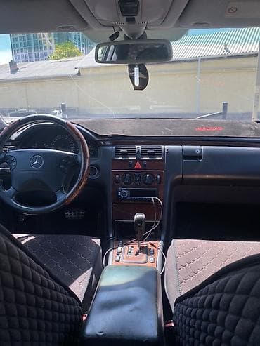 от w210: Mercedes-Benz E-Class: 1999 г., 2.4 л, Автомат, Бензин, Седан — 5