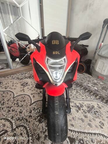 Детский электрокар, Б/у