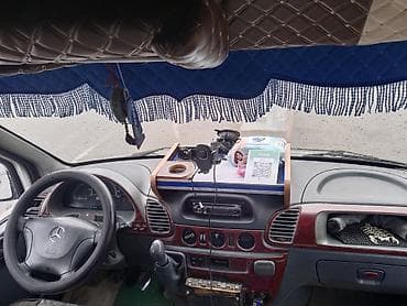 ми 10 с: Пассажирский микроавтобус Mercedes-Benz Sprinter (длинная база — 2