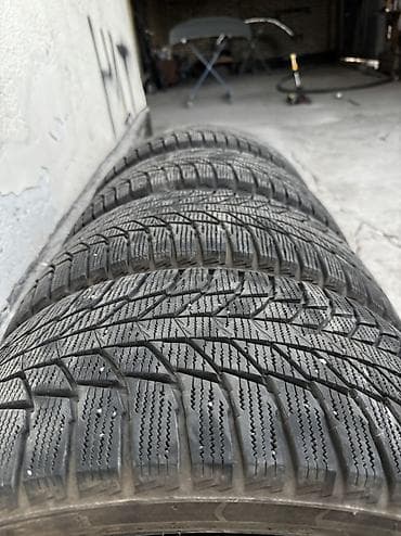 Транспорт: Шины 225 / 40 / R 18, Зима, Б/у, Комплект, Легковые, Китай, TRIANGLE — 2