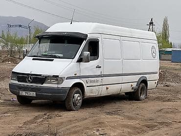 скутер maxi: Легкий грузовик, Mercedes-Benz — 3