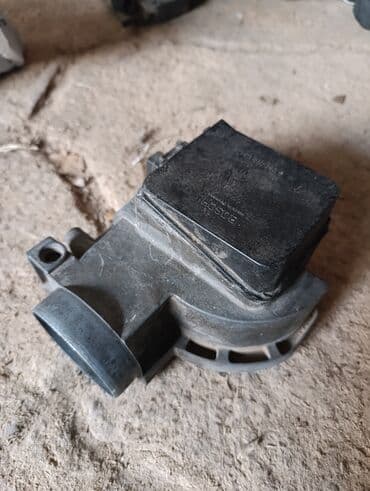 audi 90 2.2 e: Форсунка Audi 1992 г., Б/у, Оригинал, Германия — 2