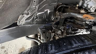 Унаа сатуу: Toyota Land Cruiser Prado: 2001 г., 3 л, Кол менен иштөөчү, Дизель, Жол тандабас — 2