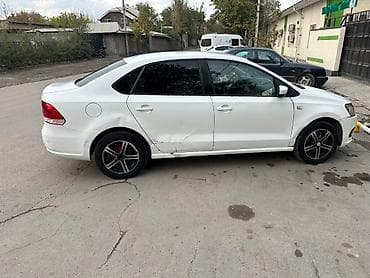 Volkswagen: Volkswagen Polo: 2015 г., 1.6 л, Автомат, Бензин, Седан — 2