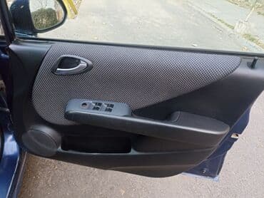 авто рассрочка бишкек без первоначального взноса: Honda Fit: 2003 г., 1.5 л, Вариатор, Бензиновая, Хэтчбэк — 10