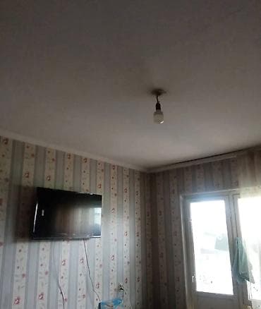 105: 1 комната, 35 м², 105 серия, 4 этаж, Старый ремонт — 1