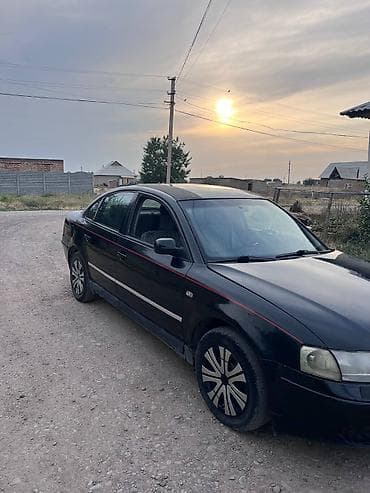 Унаа сатуу: Volkswagen Passat: 1998 г., 1.8 л, Кол менен иштөөчү, Бензин, Седан — 3