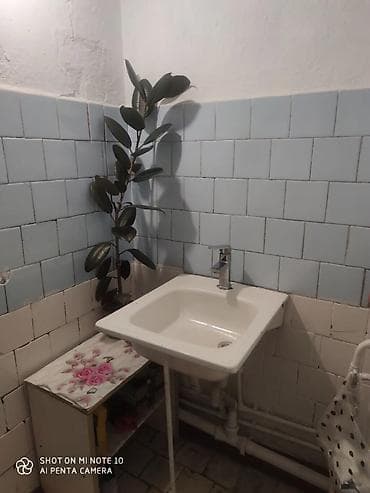 1 комната, Агентство недвижимости, Без подселения, С мебелью частично at lalafo.kg 1 комната, Агентство недвижимости, Без подселения, С мебелью частично