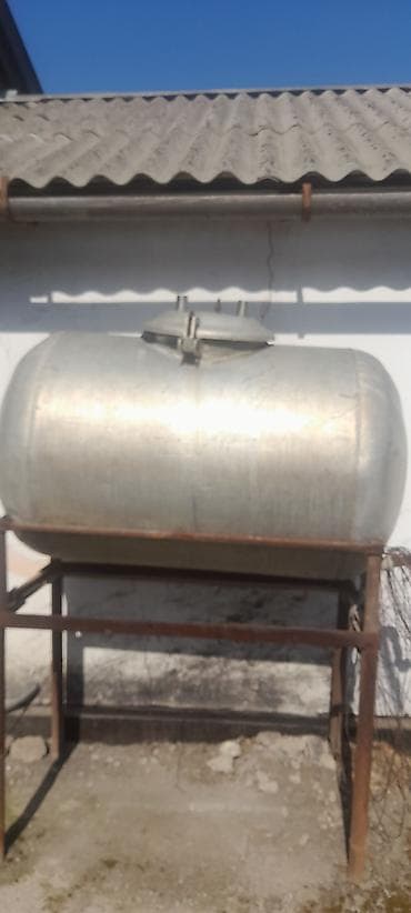 заказать воду легенда: Алюминиевая емкость на металлической раме - Материал бака: алюминий — 4