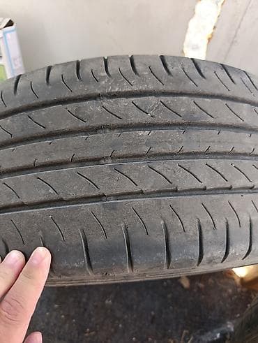 1000 к: Шины 215 / 55 / R 17, Лето, Б/у, Легковые, Kumho — 4