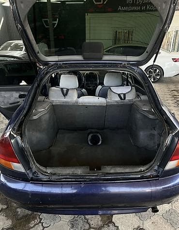 Продажа авто: Mitsubishi Carisma: 1995 г., 1.8 л, Механика, Бензин, Лифтбек — 8