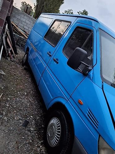 Продажа авто: Mercedes-Benz Спринтер: 2002 г., 2.2 л, Механика, Дизель, Бус — 2
