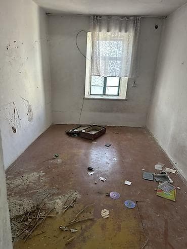 дача квартира: Дом с участком. - Тип: одноэтажный частный дом с двускатной крышей и — 4