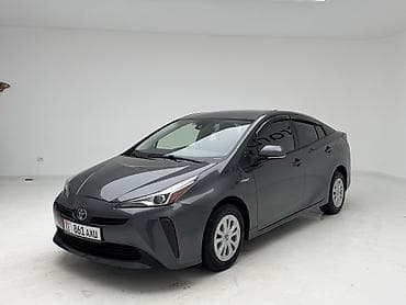 prius: Toyota Prius: 2021 г., 1.8 л, Вариатор, Гибрид, Лифтбек — 1