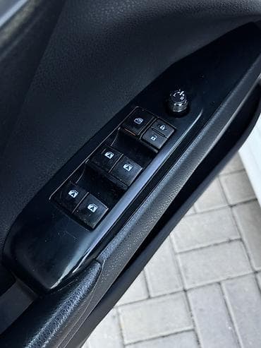 Унаа: Toyota Camry: 2020 г., 2.5 л, Автомат, Бензин, Седан — 8