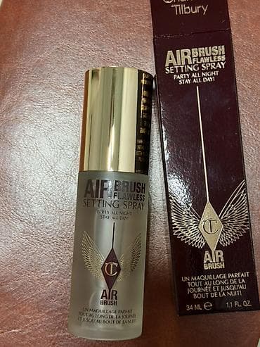 Фиксирующий спрей для макияжа Charlotte Tilbury Airbrush Flawless