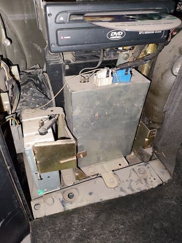 салон бмв х5: BMW 5 series: 2002 г., Седан — 10