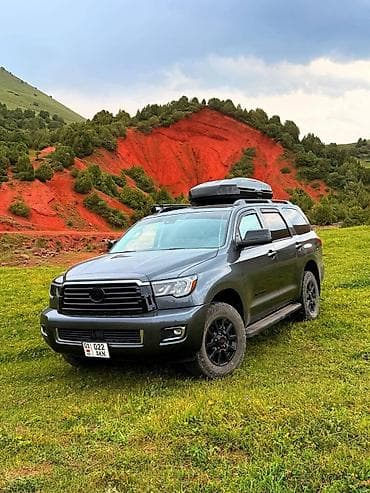 prius v: Toyota Sequoia: 2019 г., Внедорожник — 8