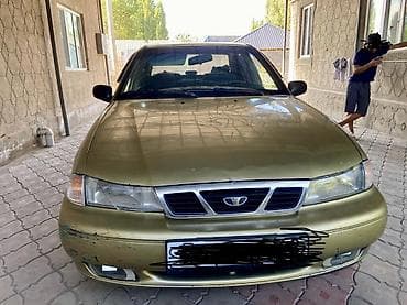 Daewoo Nexia: 2007 г., 1.6 л, Механика, Бензин, Седан