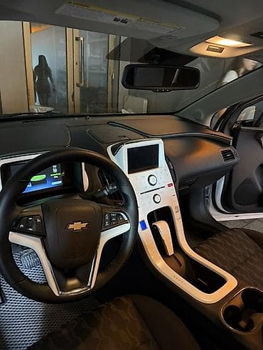 мотор сди: Chevrolet Volt: 2013 г., 1.4 л, Автомат, Гибрид, Хэтчбэк — 6