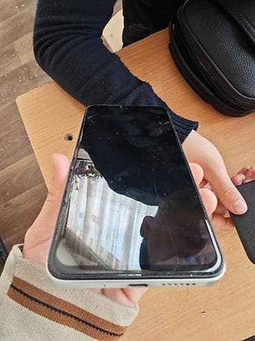 galaxy a53: Poco M7, Б/у, 256 ГБ, цвет - Серебристый, 2 SIM — 2