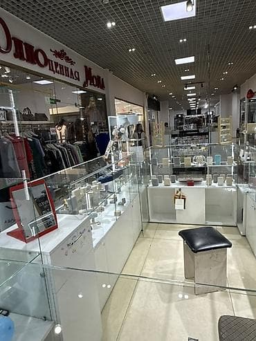 Оборудование для типографии: Сдается островок 6м2 В Торговом центре Весна ( на длительный срок) — 6