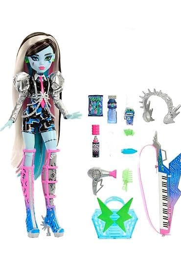 Игровой набор Monster High – кукла Фрэнки Штейн “Rockstar/Concert” с
