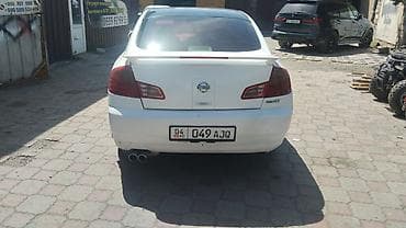 Nissan Skyline: 2004 г., 2.5 л, Автомат, Бензин, Седан — 3