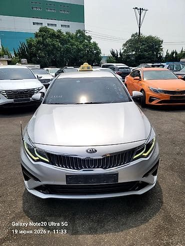 Kia K5: 2021 г., Газ, Седан