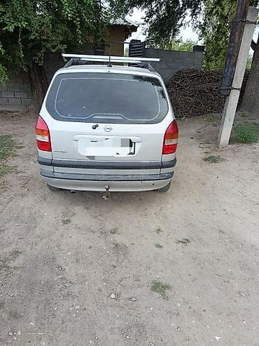 Opel Zafira: 2002 г., Универсал — 2