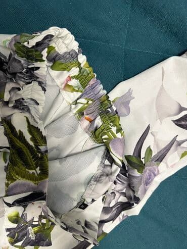 на прокат военная форма: Костюм Тройка комплект из брюк, пиджака и майки. Один выход. Размер М — 2