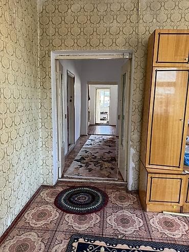кызыл ата: 🏡 Продаётся уютный дом в ж/м Бакай-Ата! ✨ Просторный кирпичный дом — 7