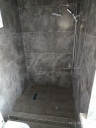 установка крыш: Укладка плитки в ванной | Керамическая плитка | Вертикальная укладка Больше 6 лет опыта — 3