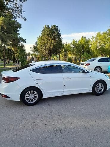 mercedes e200: Hyundai Avante: 2019 г., 1.6 л, Вариатор, Бензин, Седан — 6