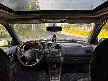 Nissan Primera: 1999 г., 2 л, Вариатор, Бензин, Седан — 7