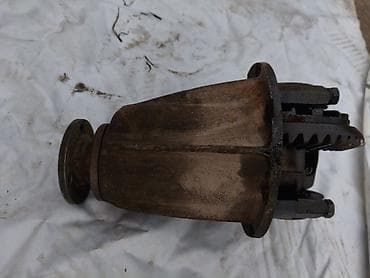 bmw 5: Дифференциал ВАЗ (LADA) 2006 г., Б/у — 2