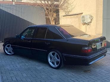 bmw e49: Mercedes-Benz W124: 1995 г., 3.2 л, Автомат, Бензин, Седан — 6