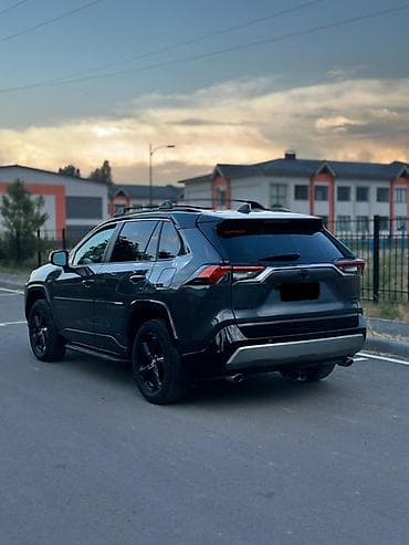 Продажа авто: Toyota RAV4: 2020 г., 2.5 л, Автомат, Бензин, Кроссовер — 5