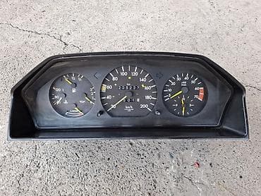 пульт машинка: Щит прибор 200км. Мерседес 124. Иштешин видеодо корсотуп беремин. Могу — 1