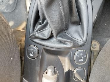 мини купер: Ford Focus: 2005 г., 1.6 л, Ручные, Бензин, Хэтчбэк — 5