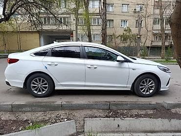 rezka kg: Легковое авто, Пункт назначения: Аэропорт Манас, Количество мест: 4, Лицензия №: 01В002238 — 2