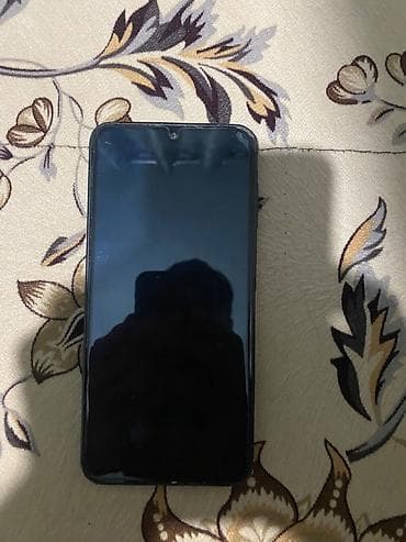 4 tb: Samsung Galaxy A17, Б/у, 256 ГБ, цвет - Черный, 1 SIM — 1