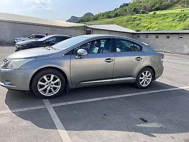 shevrolet blazer: Toyota Avensis: 2009 г., 2 л, Автомат, Бензин, Седан — 1