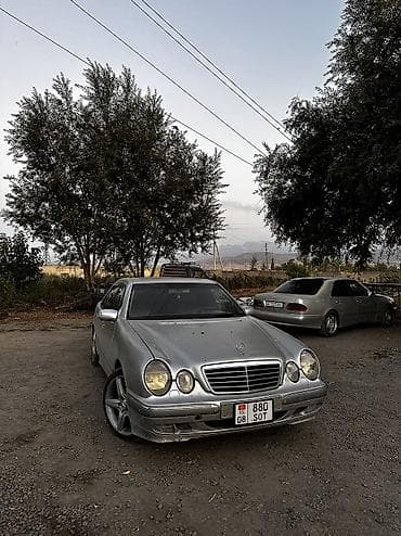 Mercedes-Benz E-Class: 2001 г., 3.2 л, Автомат, Дизель, Седан — 8