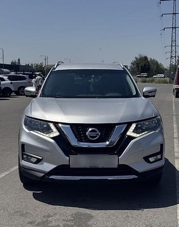 forester 2017: Nissan Rogue: 2016 г., 2.5 л, Вариатор, Бензин, Кроссовер — 1